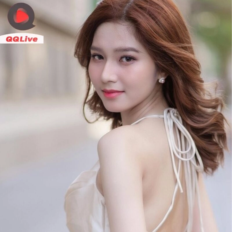 Góc nghiêng cuốn hút đầy thần thái.