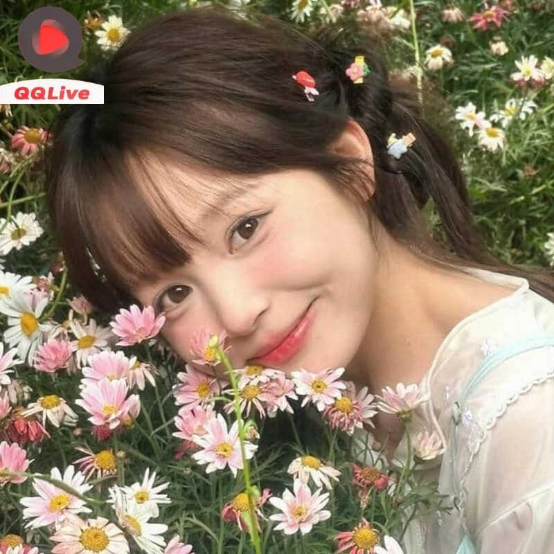 Gái xinh cute với nụ cười trong veo.