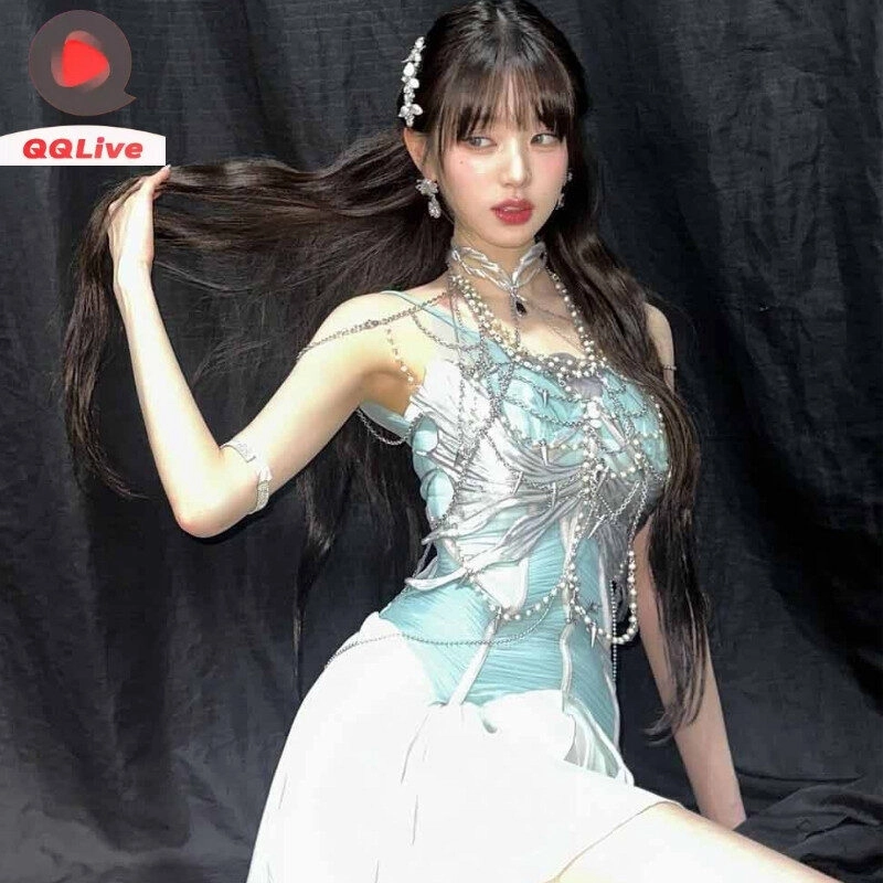 Thần thái sang chảnh cùng nét đẹp tinh tế