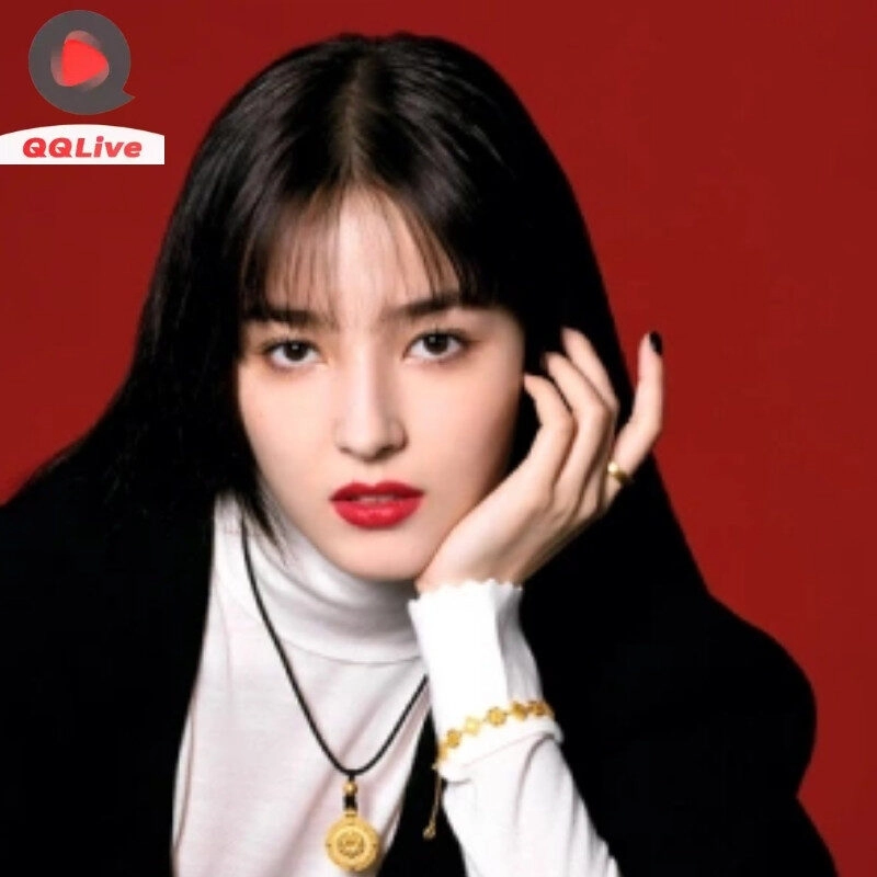 Nancy với vẻ đẹp lai cuốn hút